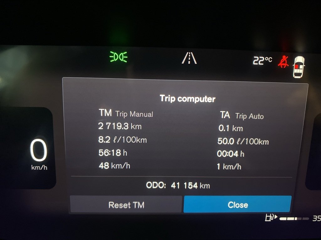 2023 Volvo XC60 B6 AWD Ultimate - Bright-14