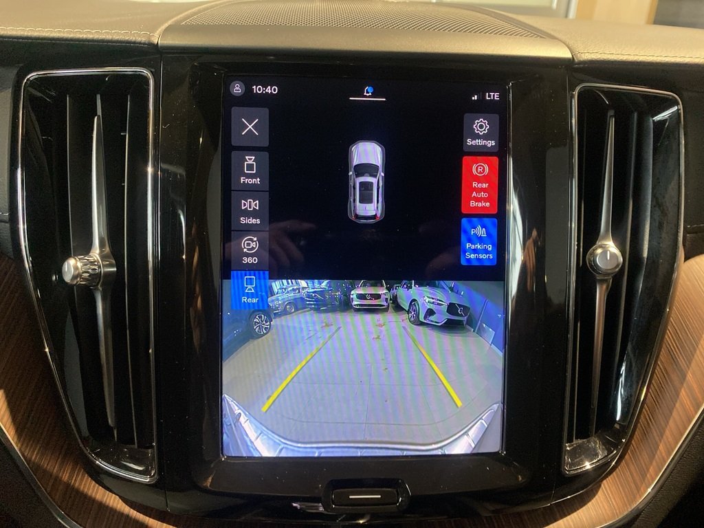 2023 Volvo XC60 B6 AWD Ultimate - Bright-15