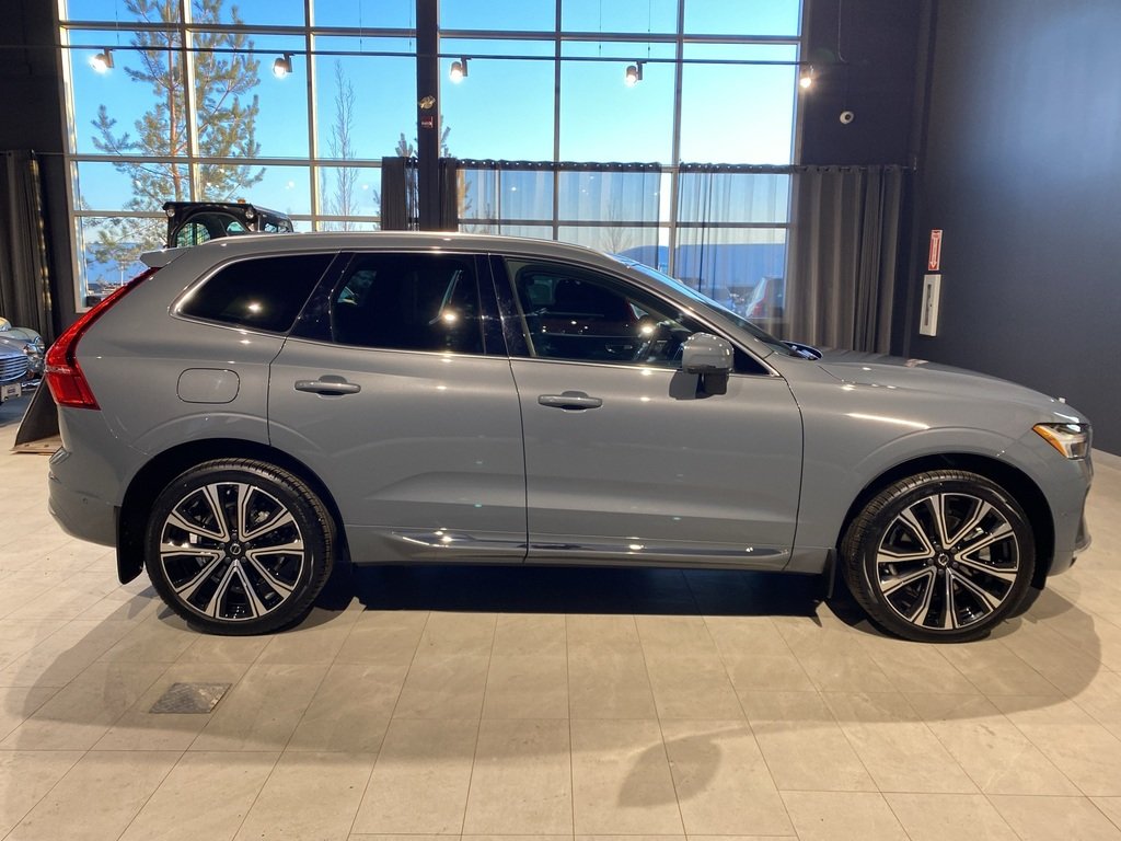 2023 Volvo XC60 B6 AWD Ultimate - Bright-5
