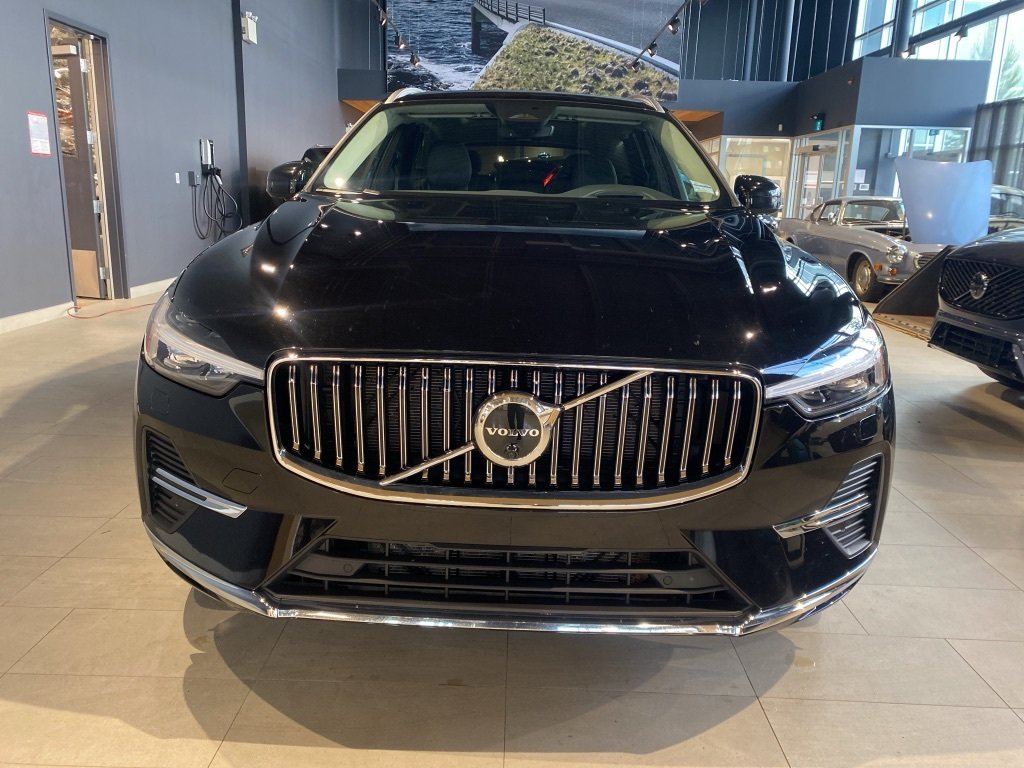 2023 Volvo XC60 B6 AWD Ultimate - Bright-7