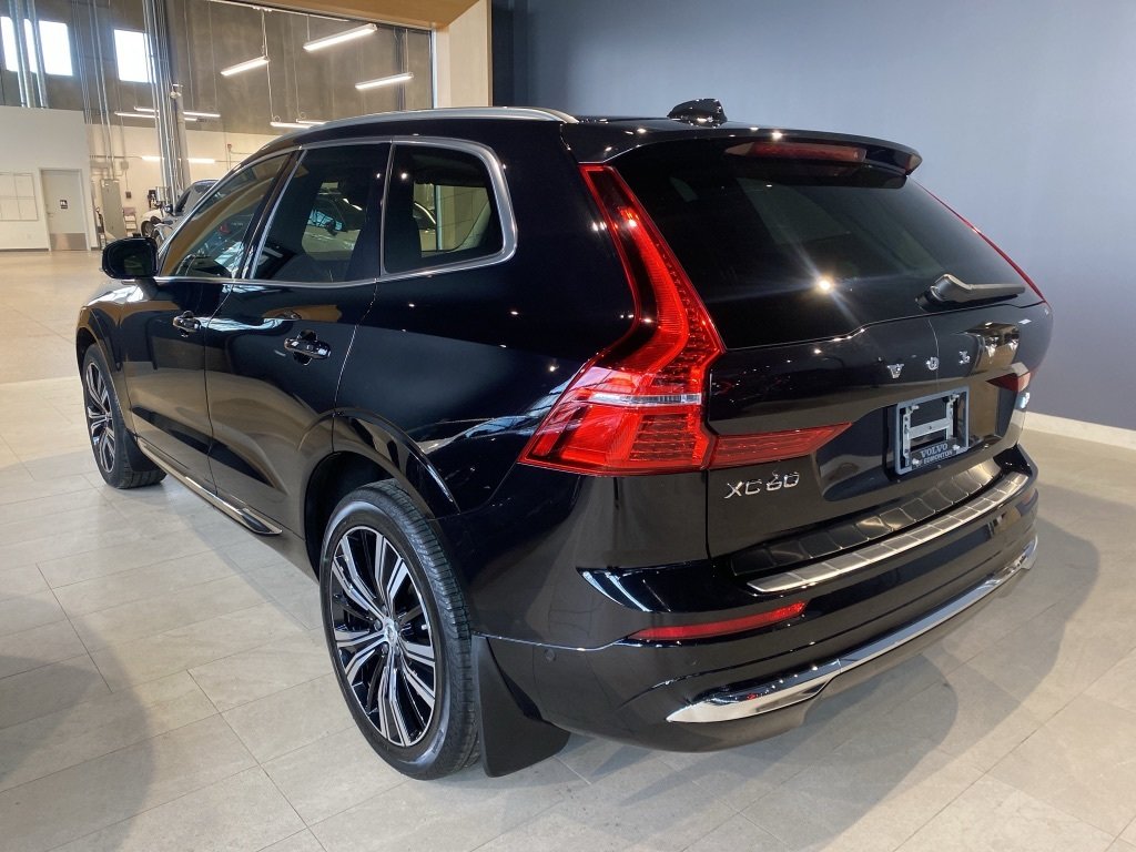 2023 Volvo XC60 B6 AWD Ultimate - Bright-2