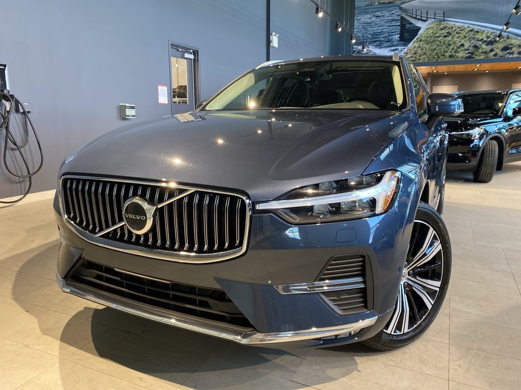 2023 Volvo XC60 B6 AWD Plus - Bright-0