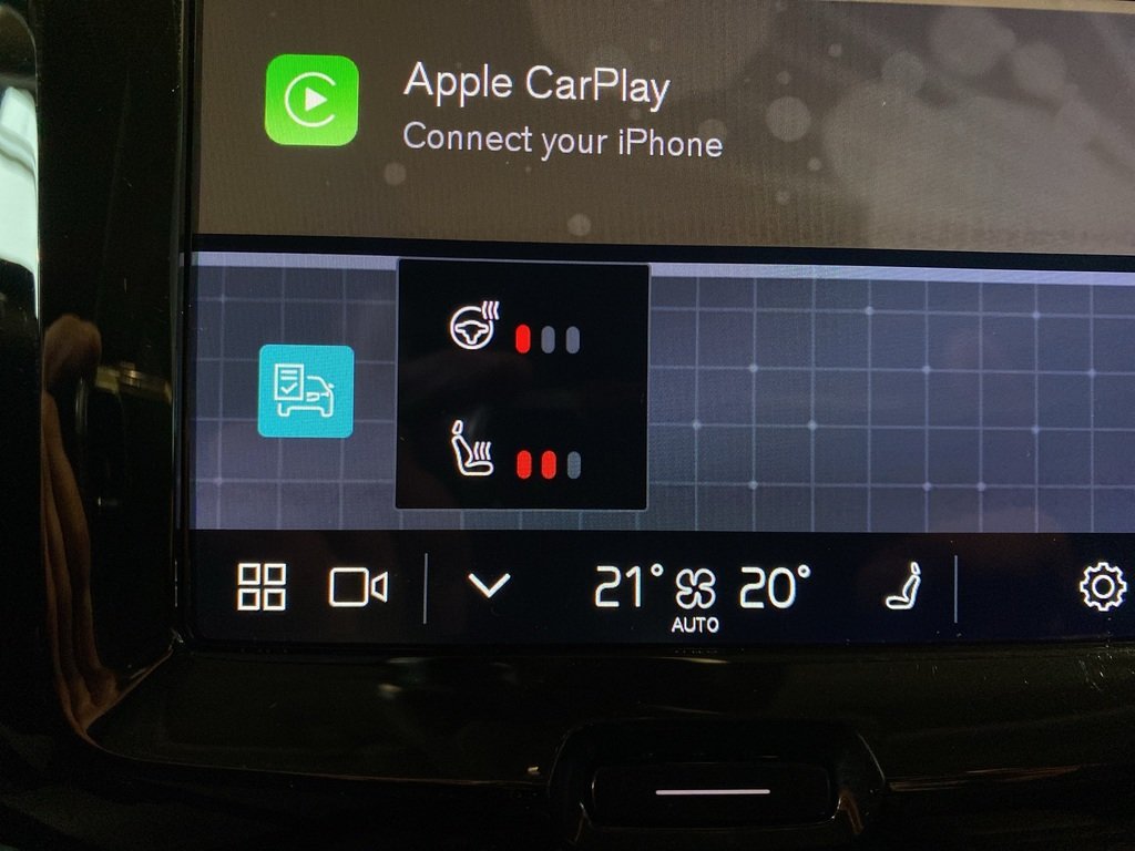2025 Volvo XC60 B5 AWD Plus Dark Theme-14