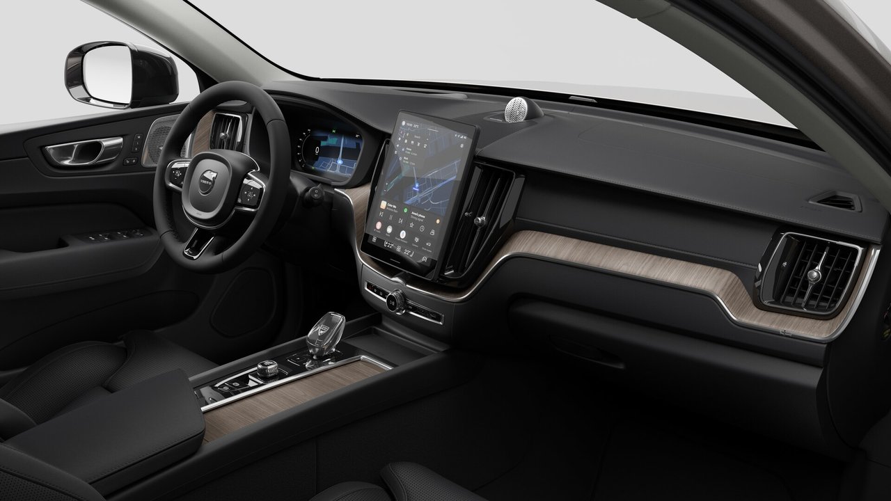 2026 Volvo XC60 Ultra Dark Theme-9