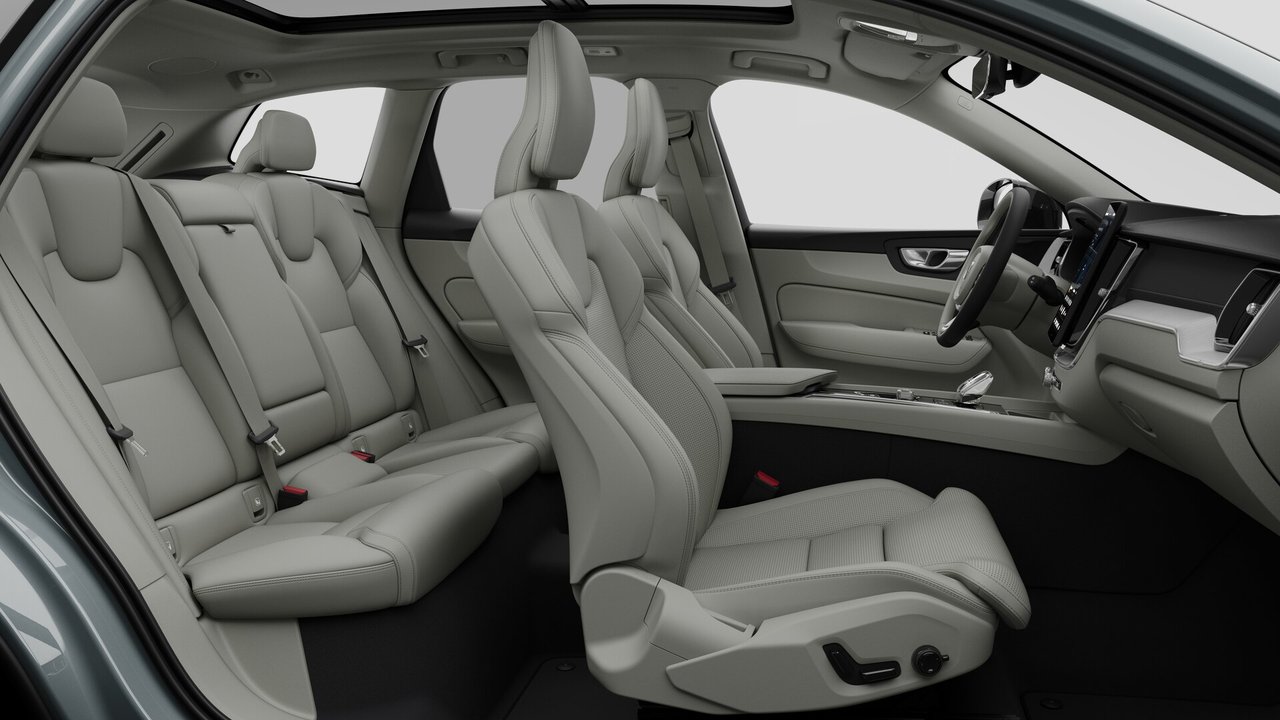 2027 Volvo XC60 Ultra (Dark Theme)-12