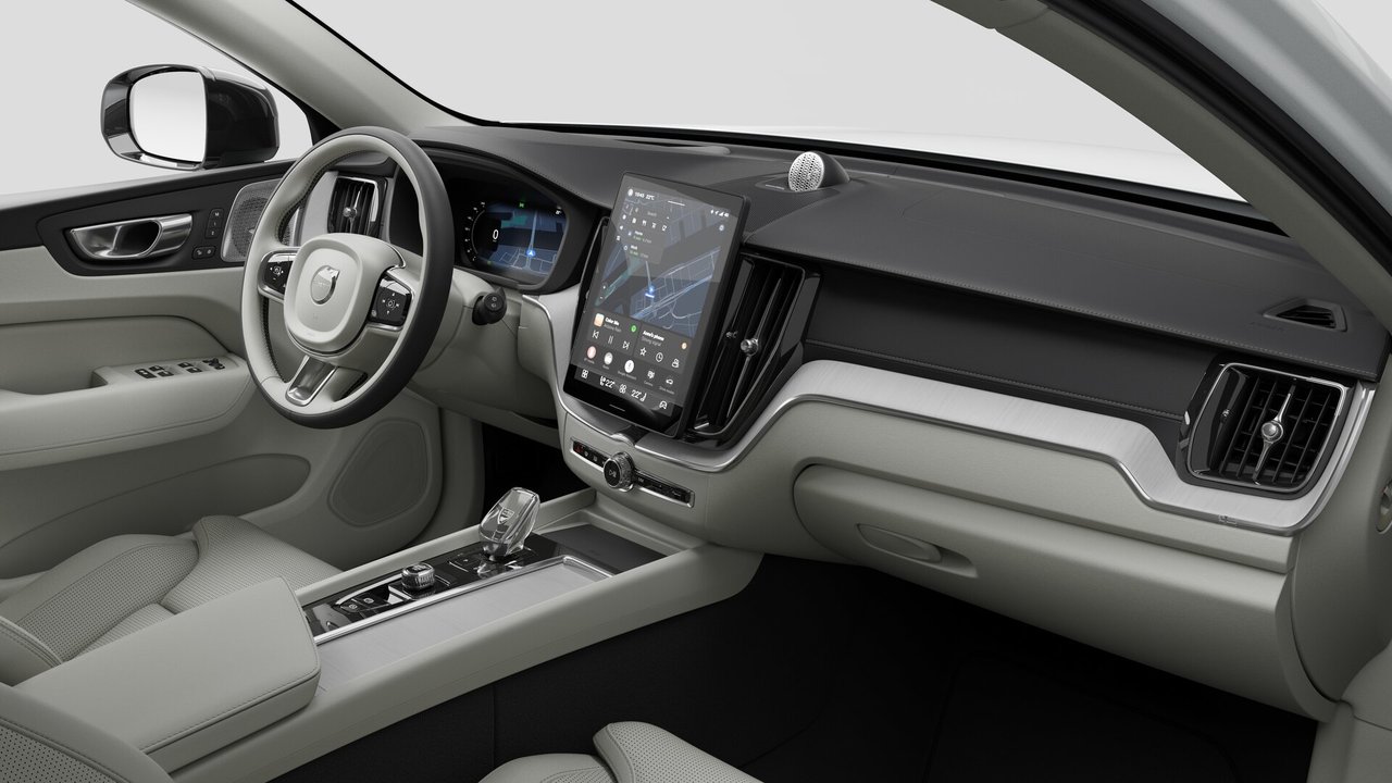 2027 Volvo XC60 Ultra (Dark Theme)-9