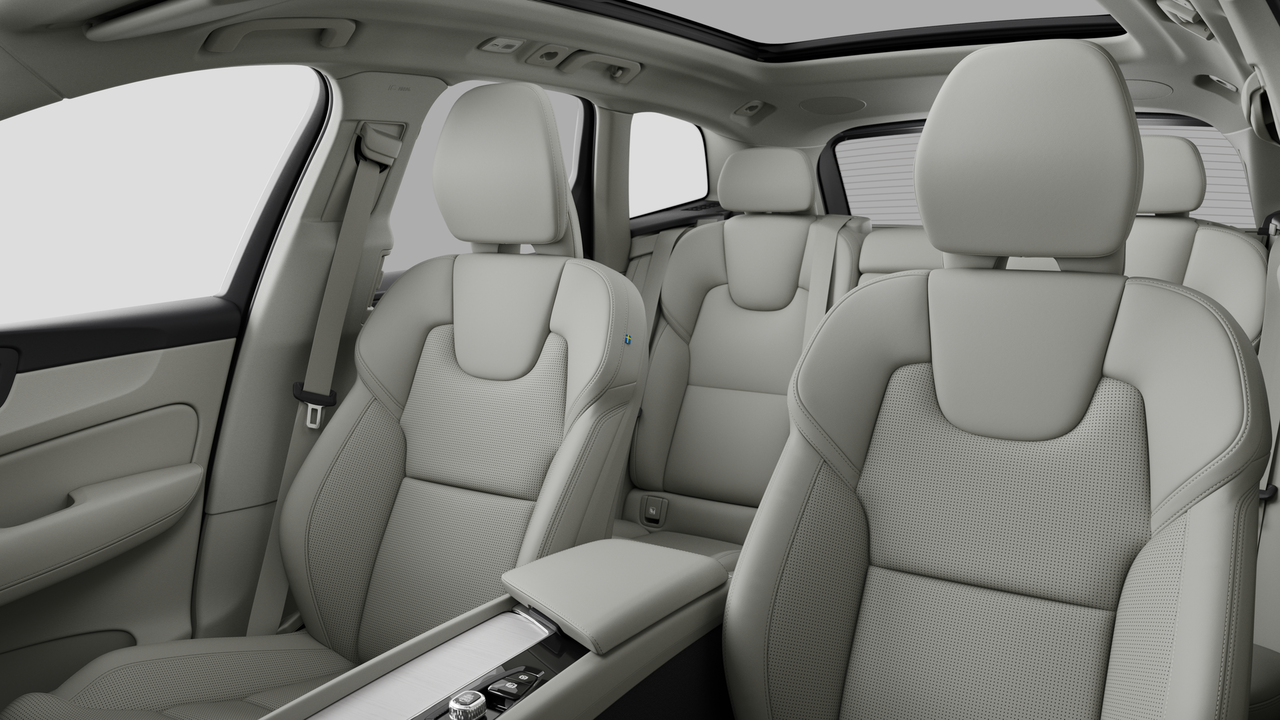 2027 Volvo XC60 Ultra Dark Theme-11