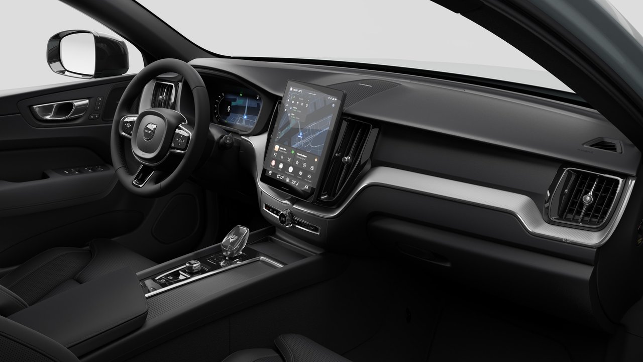 2027 Volvo XC60 Plus Black Edition-9
