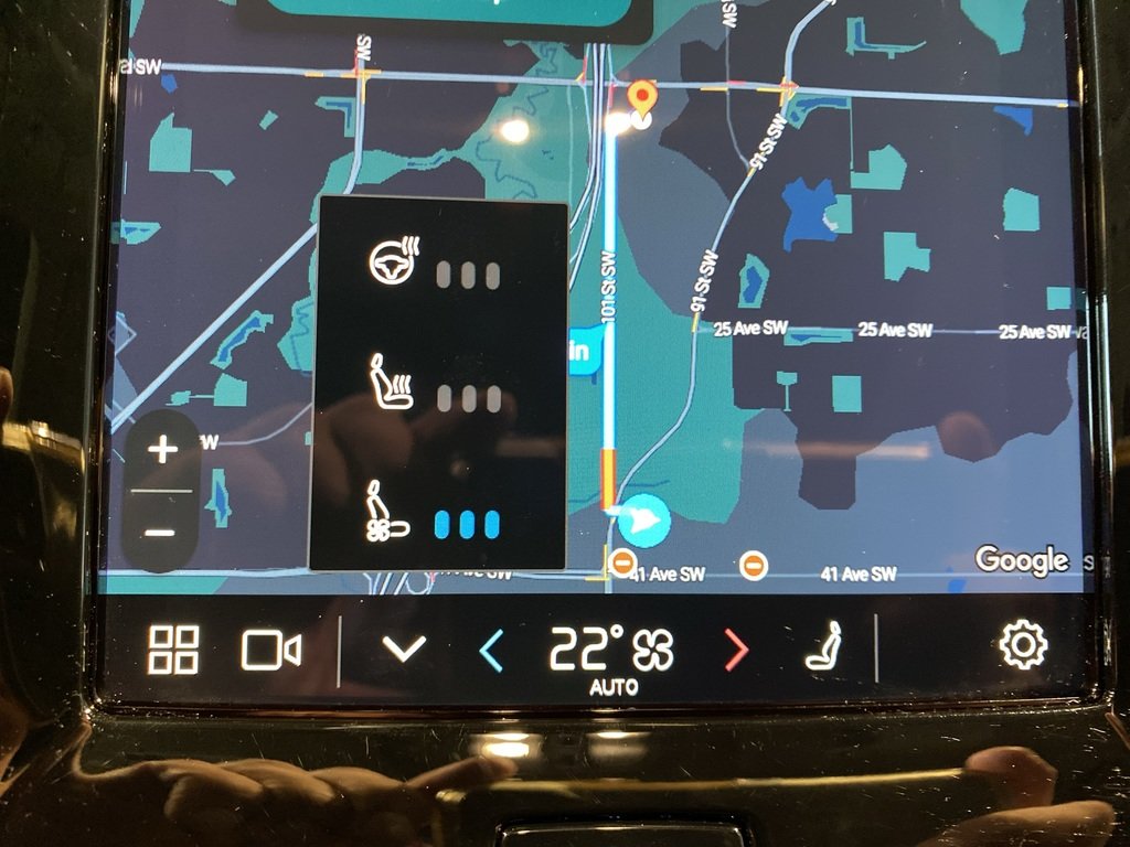 2025 Volvo XC90 Plug-In Hybrid T8 AWD Ultra Bright Theme 7-Seater-14