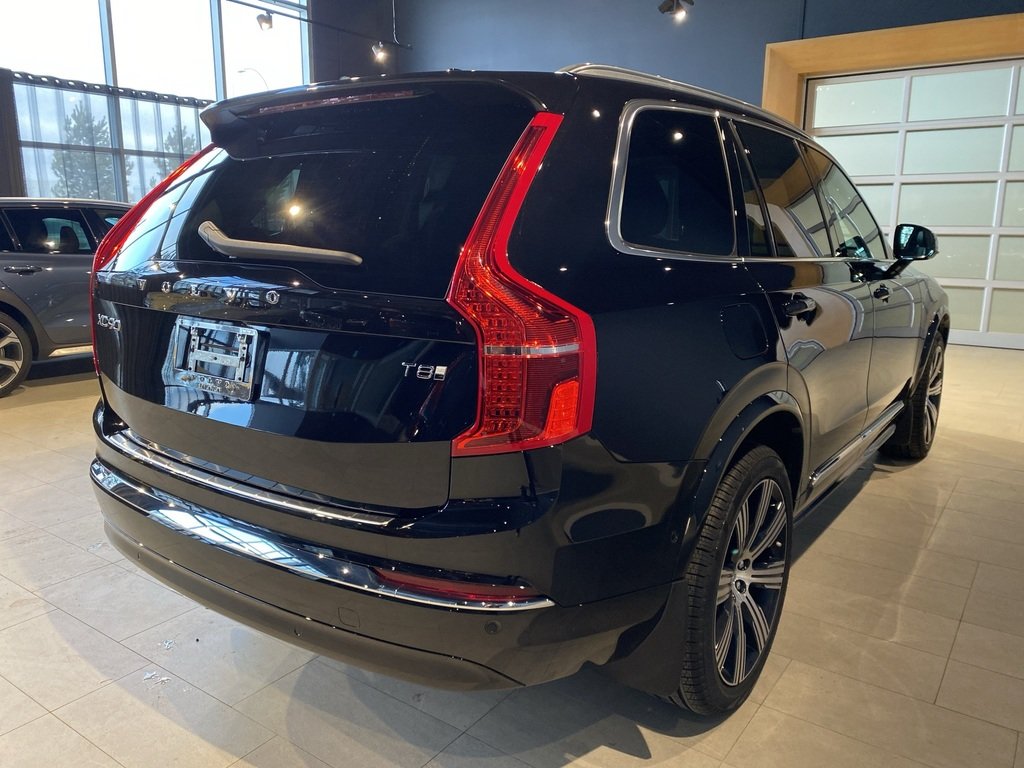 2025 Volvo XC90 Plug-In Hybrid T8 AWD Ultra Bright Theme 7-Seater-4