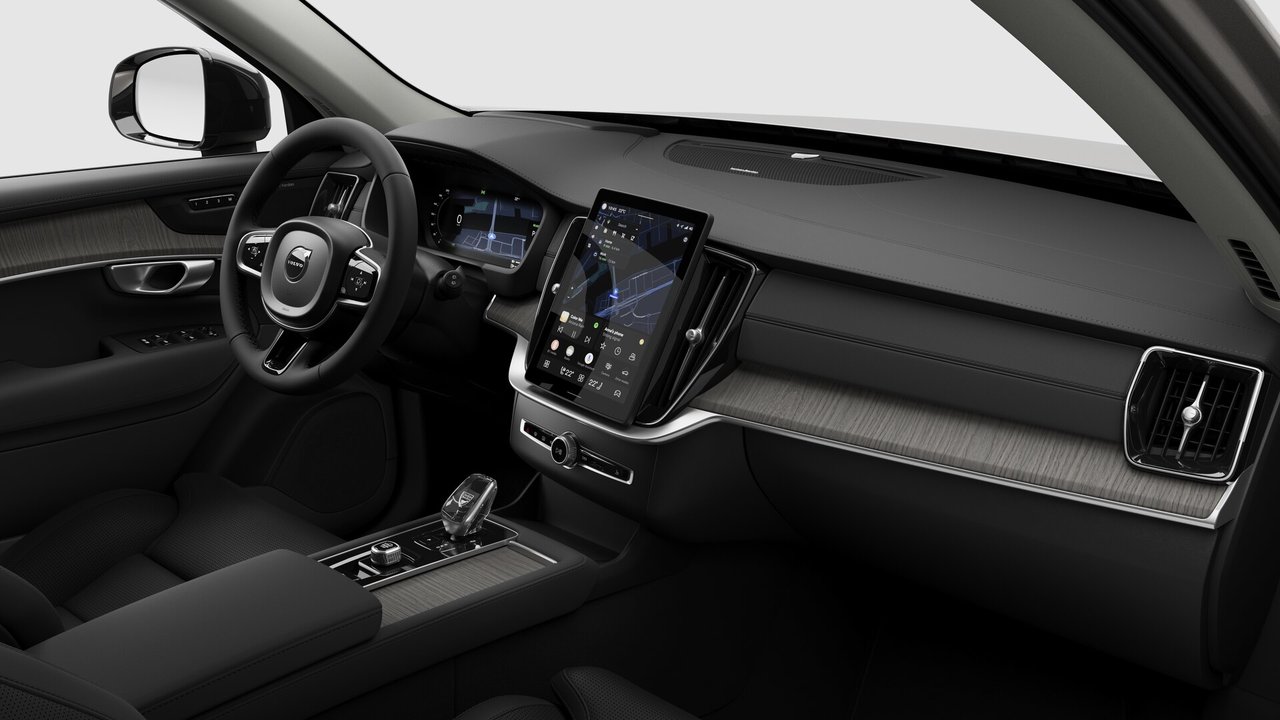 2026 Volvo XC90 Plug-In Hybrid Ultra Dark Theme-9