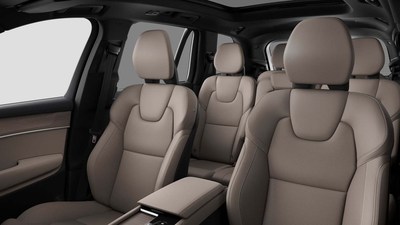 2026 Volvo XC90 Plug-in hybrid Ultra 7-Seater (Dark Theme)-11