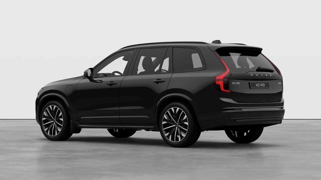 2026 Volvo XC90 Plug-in hybrid Ultra 7-Seater (Dark Theme)-1