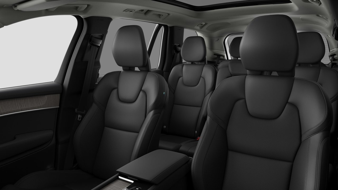 2026 Volvo XC90 Plug-In Hybrid Ultra Dark Theme-11
