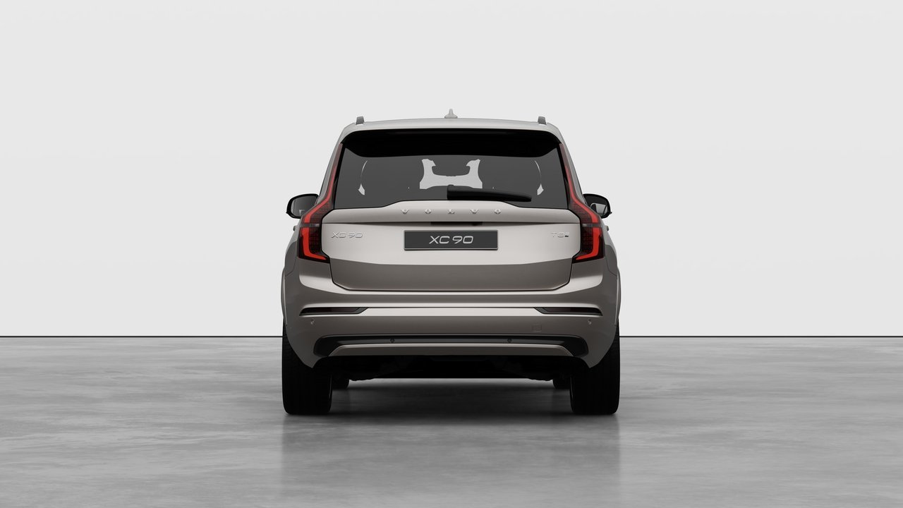 2027 Volvo XC90 Plug-in hybrid Ultra 7-Seater (Dark Theme)-5