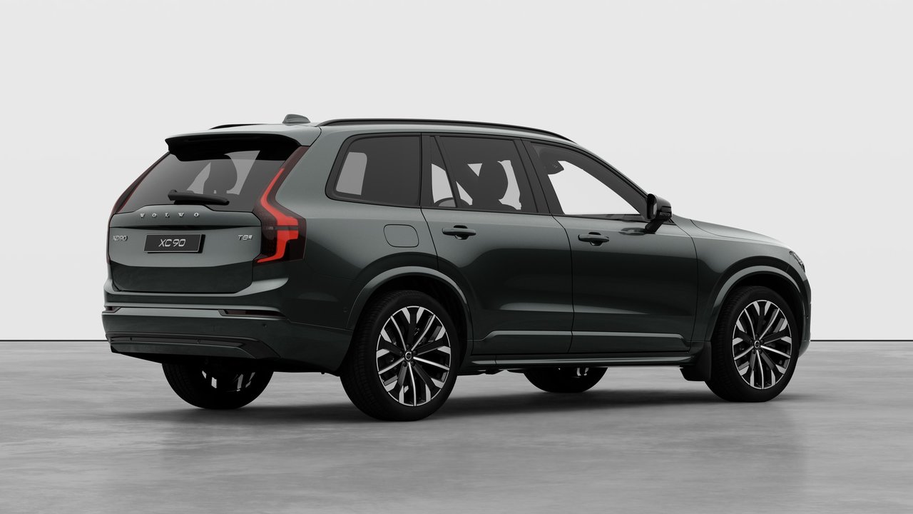 2027 Volvo XC90 Plug-In Hybrid Ultra Dark Theme-3