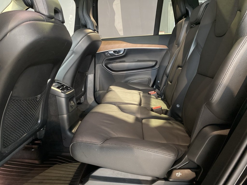 2024 Volvo XC90 Recharge T8 eAWD PHEV Plus Bright Theme 7-Seater-16
