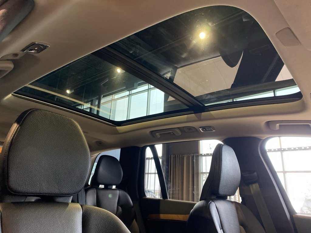2022 Volvo XC90 Recharge Inscription Expression-24