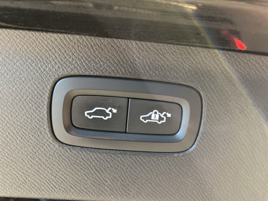 2022 Volvo XC90 Recharge Inscription Expression-20