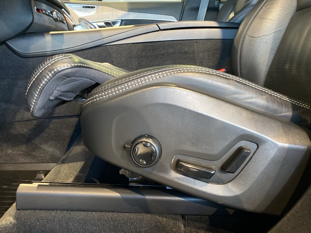 2022 Volvo XC90 Recharge Inscription Extended Range-13