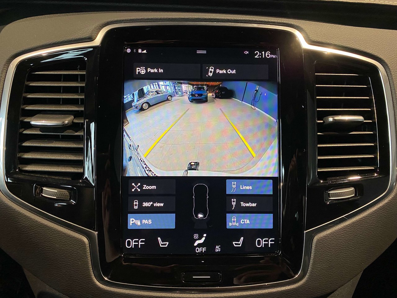 2022 Volvo XC90 T6 AWD R-Design 7 Seater-15