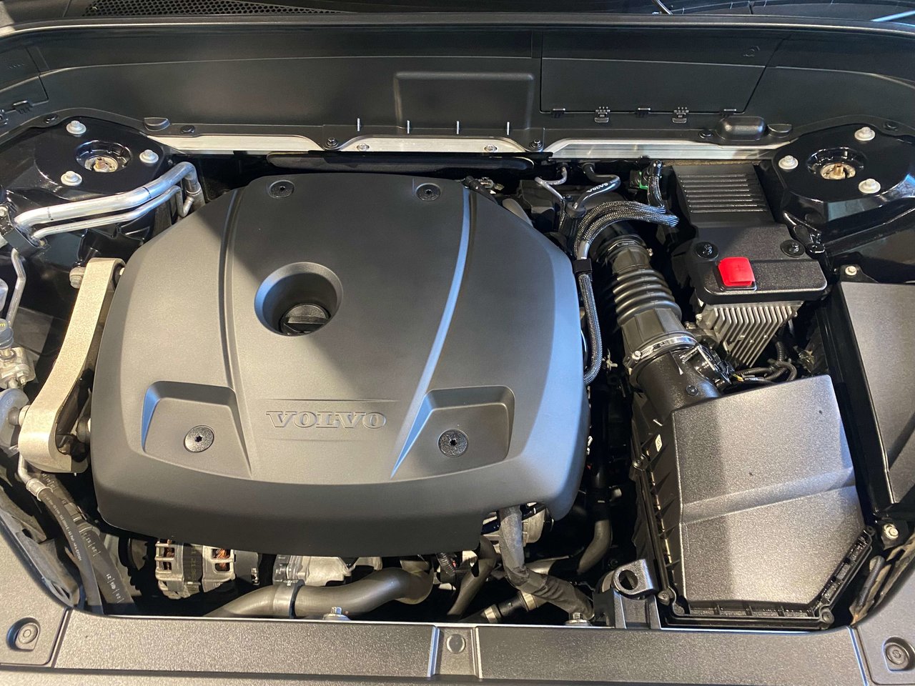 2022 Volvo XC90 T6 AWD Inscription (7-Seat)-27