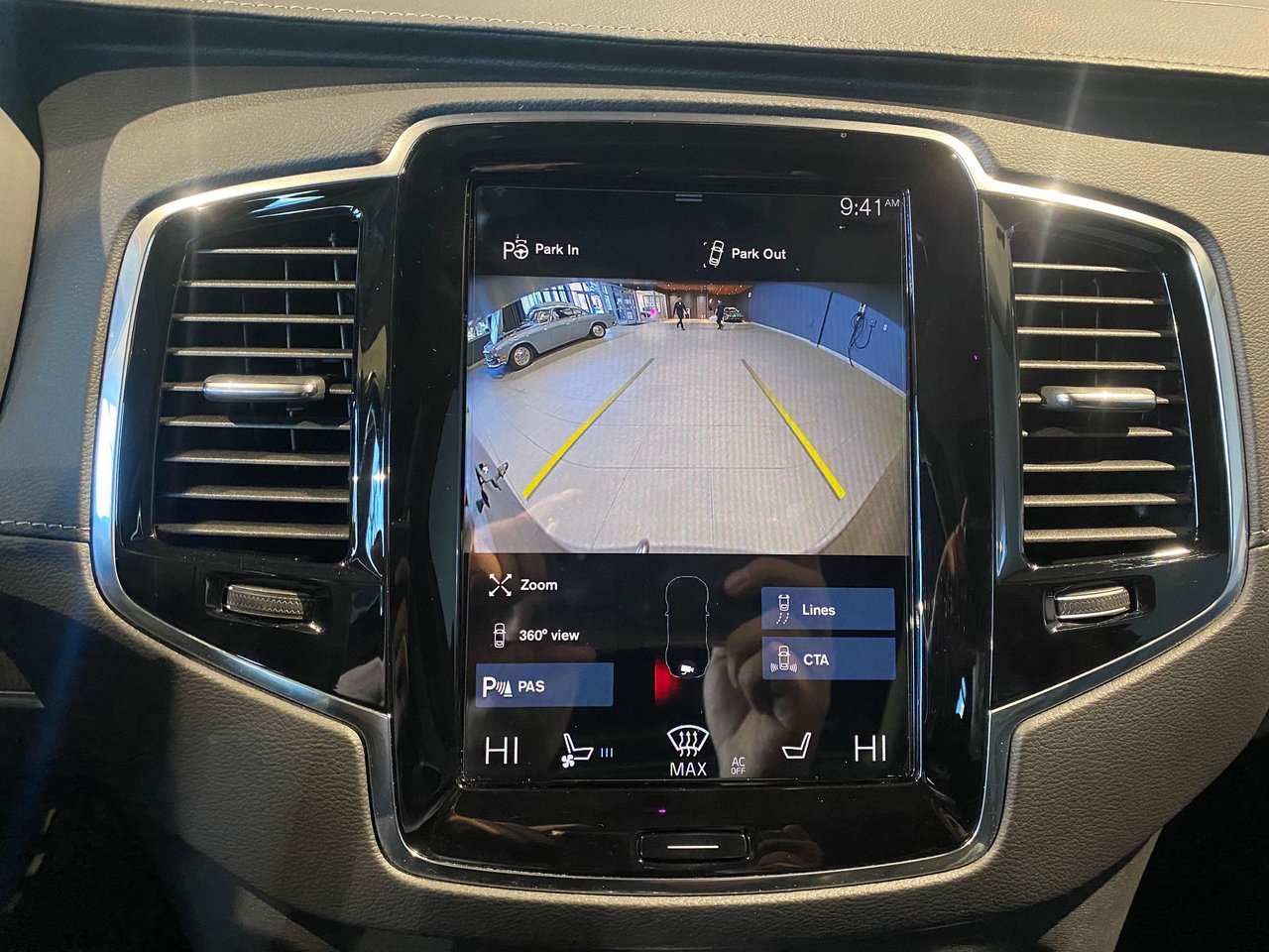 2022 Volvo XC90 T6 AWD Inscription (7-Seat)-16
