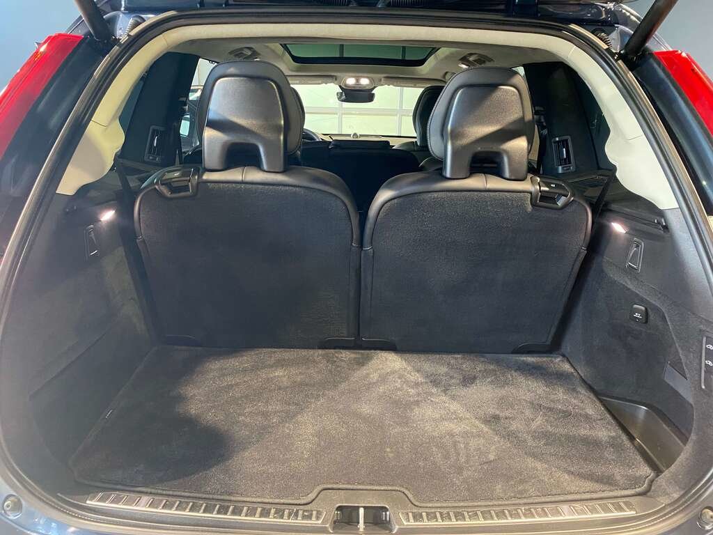 2023 Volvo XC90 B6 AWD Ultimate Bright-20