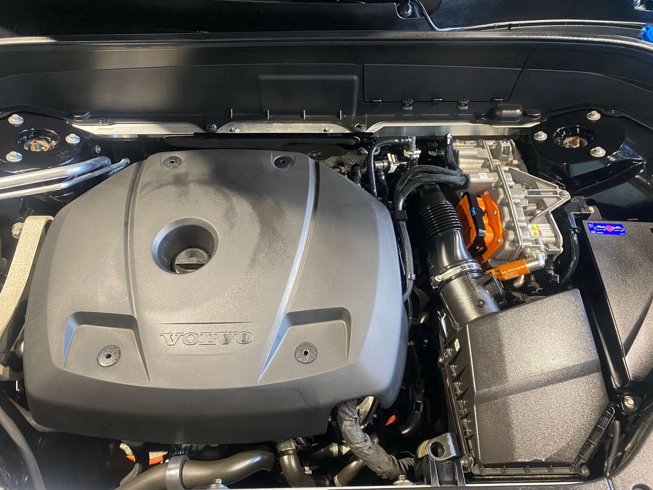 2023 Volvo XC90 Recharge Ultimate Dark-28