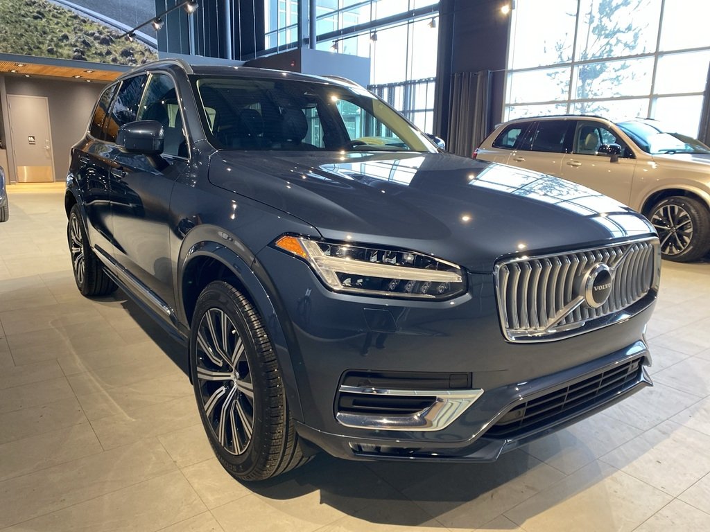 2024 Volvo XC90 B6 AWD Core Bright Theme 7-Seater-6