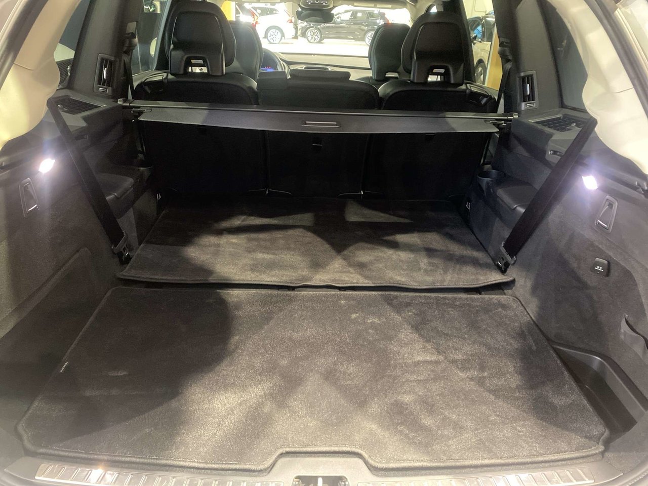 2024 Volvo XC90 B6 AWD Core Bright Theme 7-Seater-18