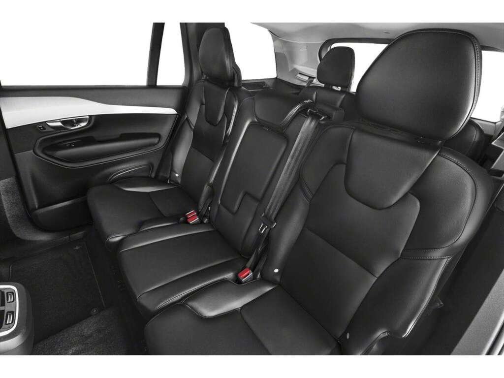 2024 Volvo XC90 B6 AWD Core Bright Theme 7-Seater-5