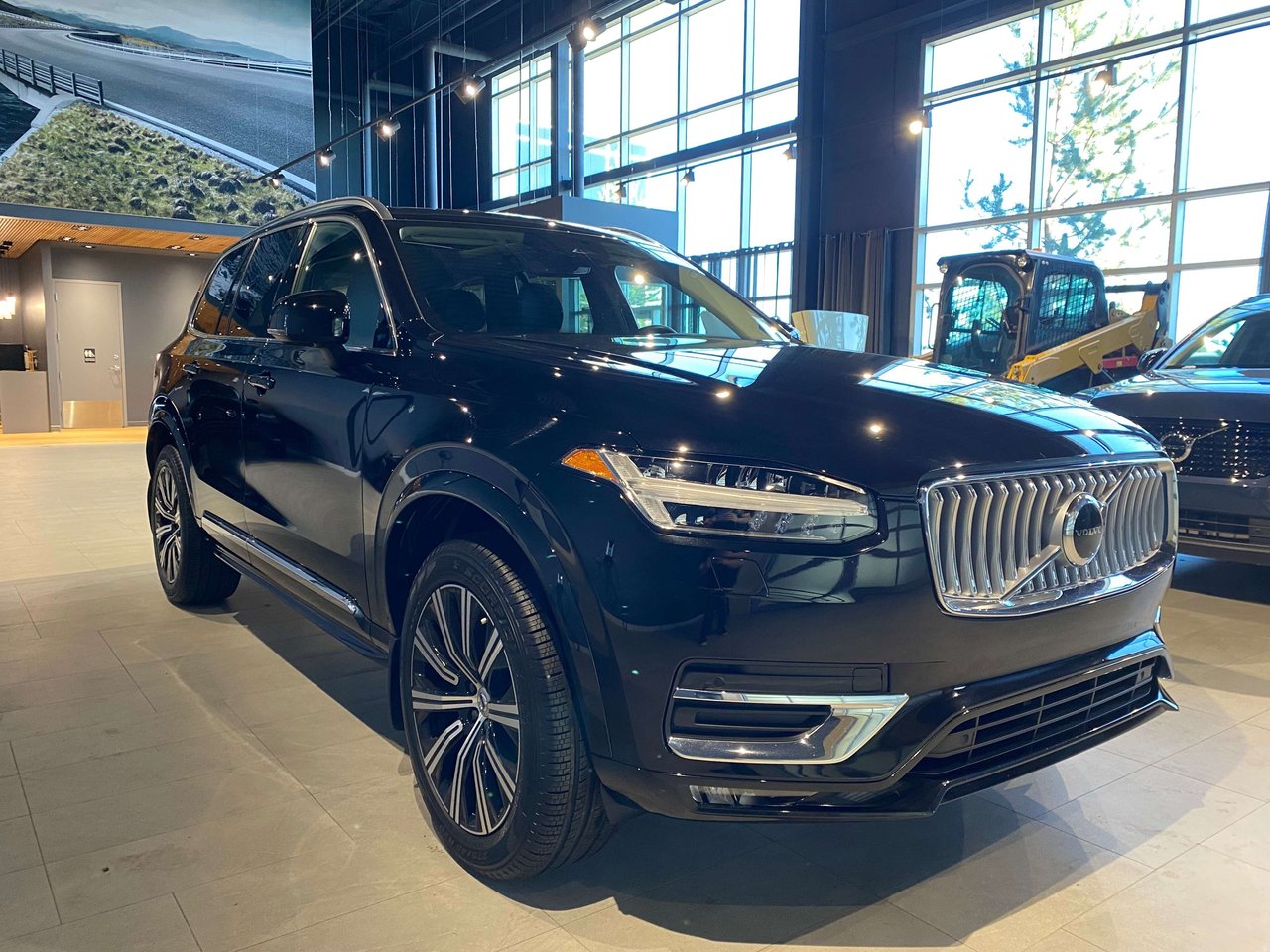2024 Volvo XC90 B6 AWD Core Bright Theme 7-Seater-5