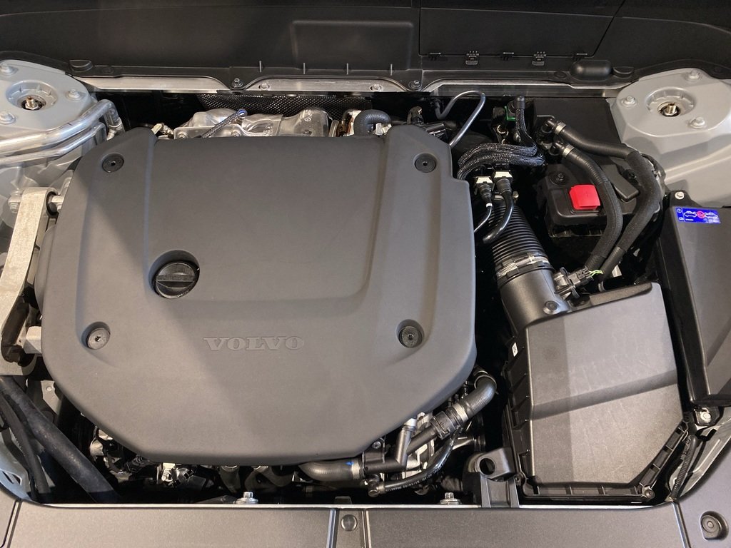 2025 Volvo XC90 2025.5 B6 AWD Plus Bright Theme 7-Seater-27