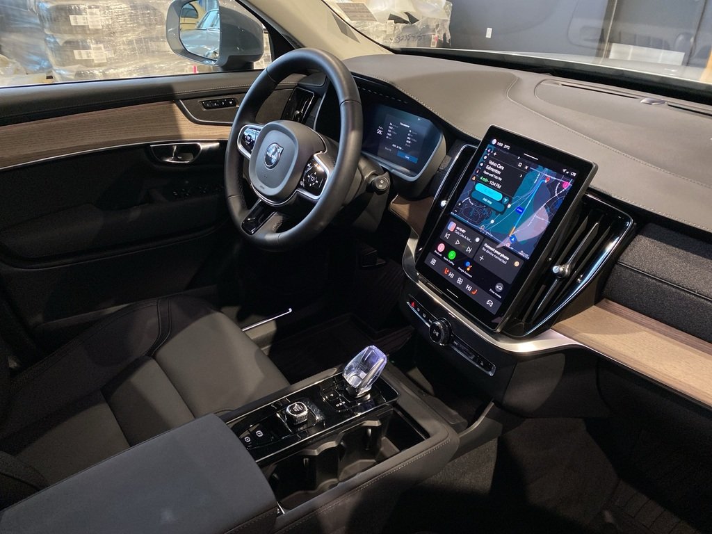 2025 Volvo XC90 2025.5 B6 AWD Plus Bright Theme 7-Seater-24