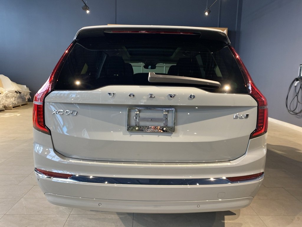 2025 Volvo XC90 2025.5 B6 AWD Plus Bright Theme 7-Seater-3