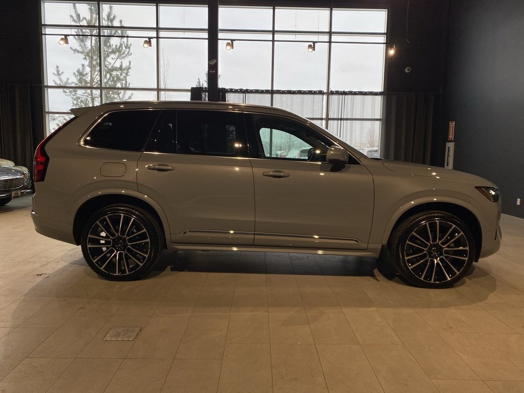 2026 Volvo XC90 B6 AWD Ultra Bright Theme 7-Seater-5