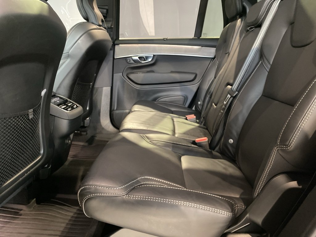 2026 Volvo XC90 B6 AWD Ultra Bright Theme 7-Seater-17