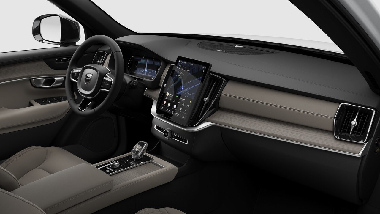 2026 Volvo XC90 Plus Dark Theme-9