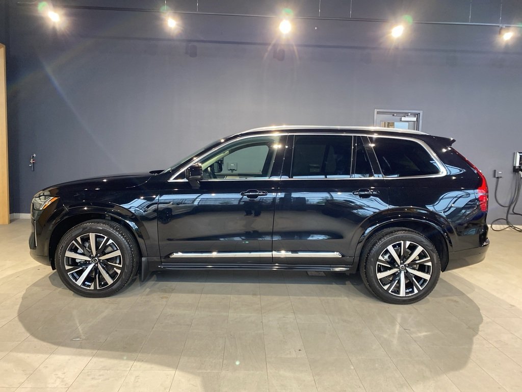 2026 Volvo XC90 B6 AWD Core Bright Theme 7-Seater-1