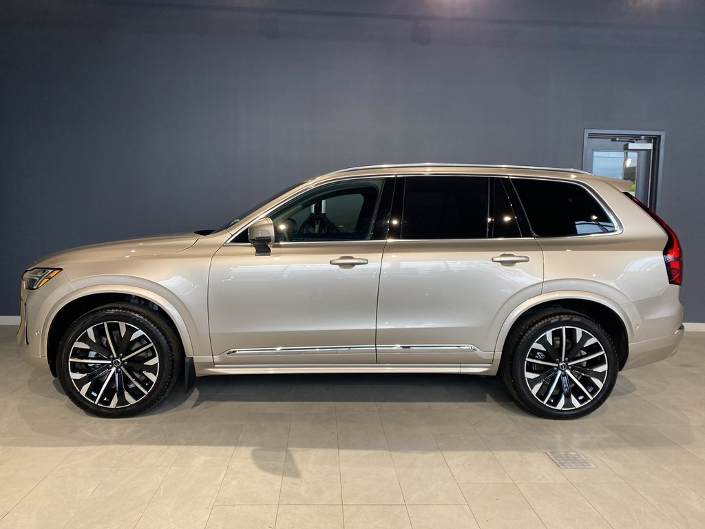 2026 Volvo XC90 B6 AWD Ultra Bright Theme 7-Seater-1