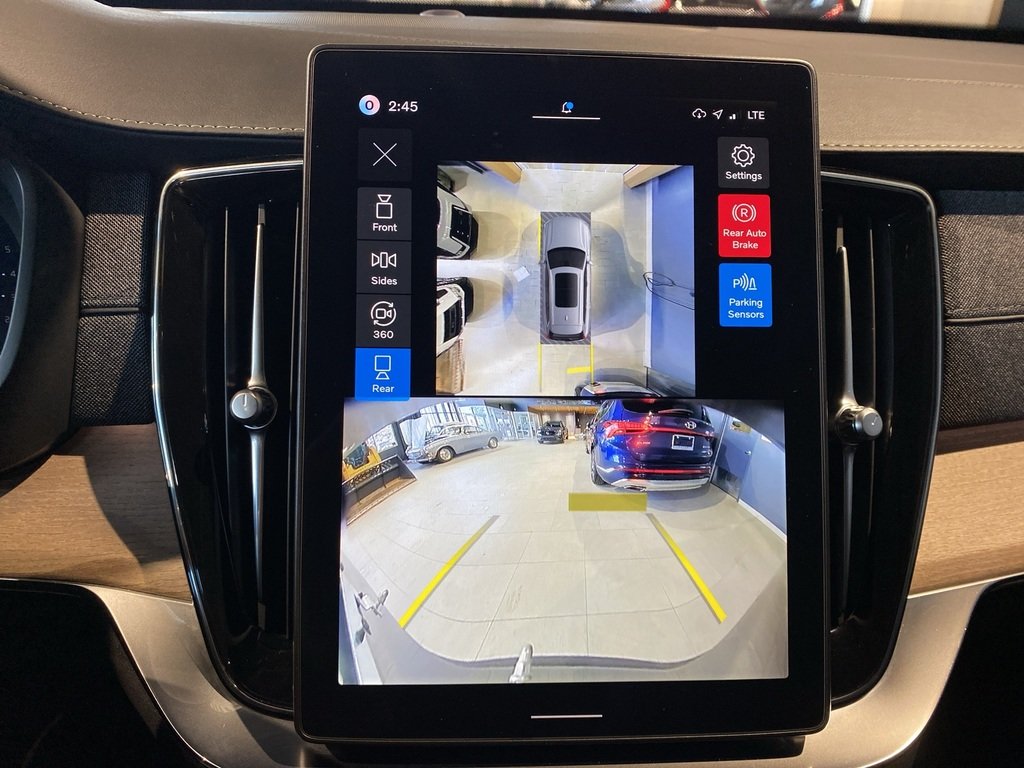 2026 Volvo XC90 B6 AWD Plus Dark Theme 7-Seater-15