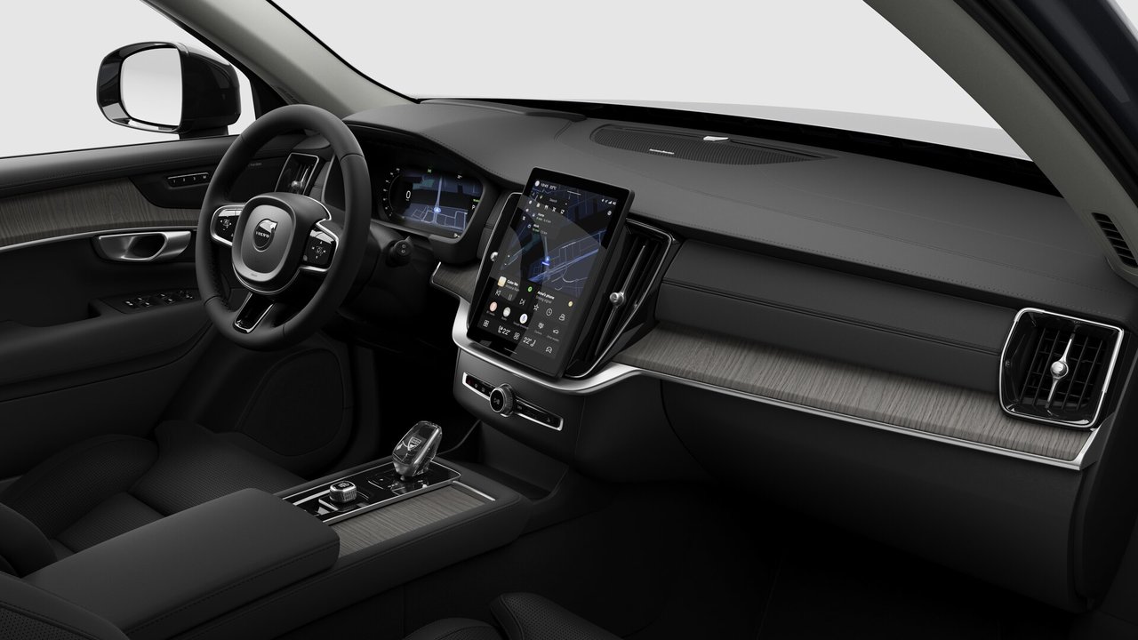 2026 Volvo XC90 Plug-in hybrid Ultra 7-Seater (Dark Theme)-9