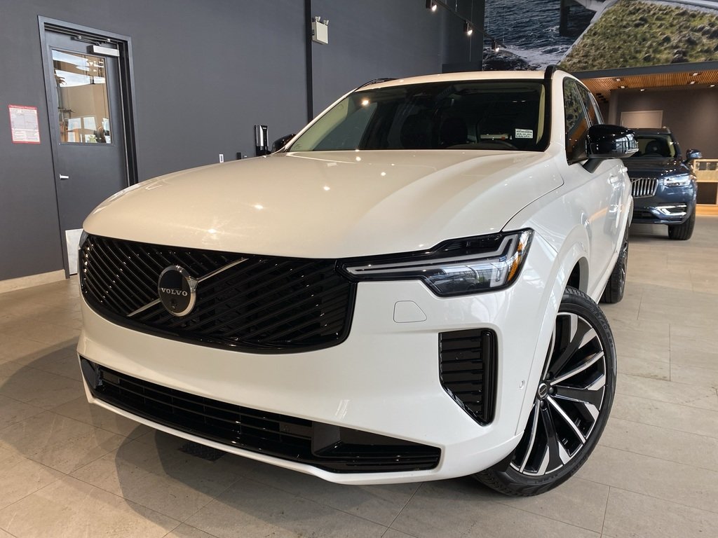 2026 Volvo XC90 B6 AWD Plus Dark Theme 7-Seater-0