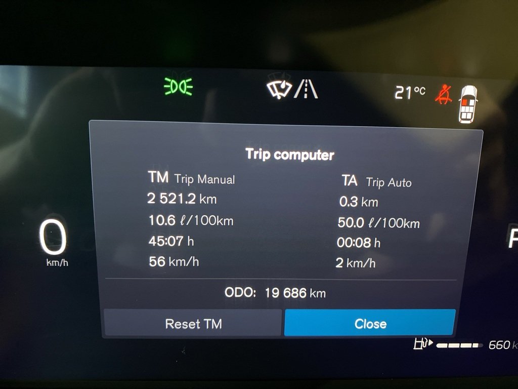 2026 Volvo XC90 B6 AWD Plus Dark Theme 7-Seater-16