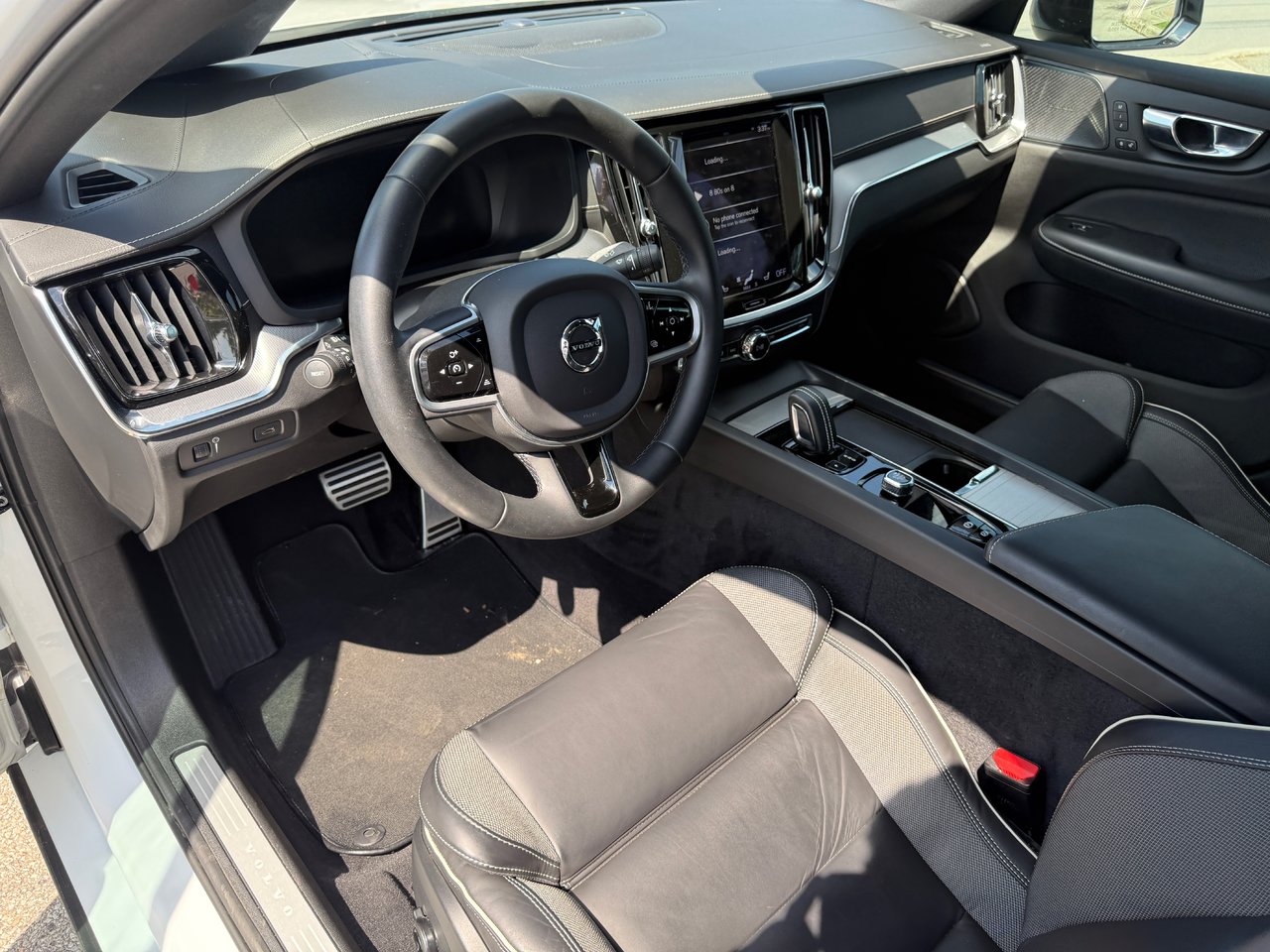 2022 Volvo S60 R-Design-9