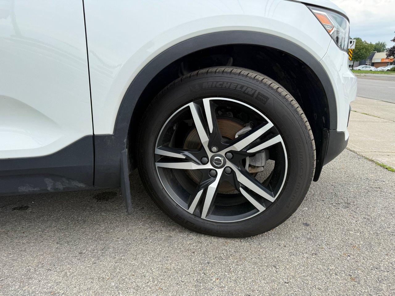 2022 Volvo XC40 R-Design-23