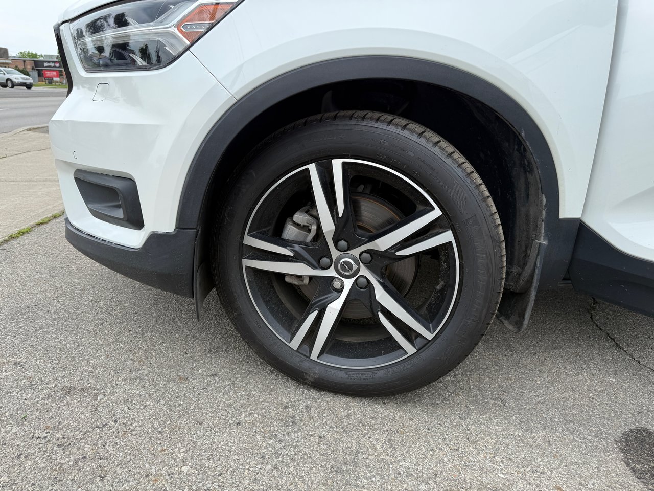 2022 Volvo XC40 R-Design-26