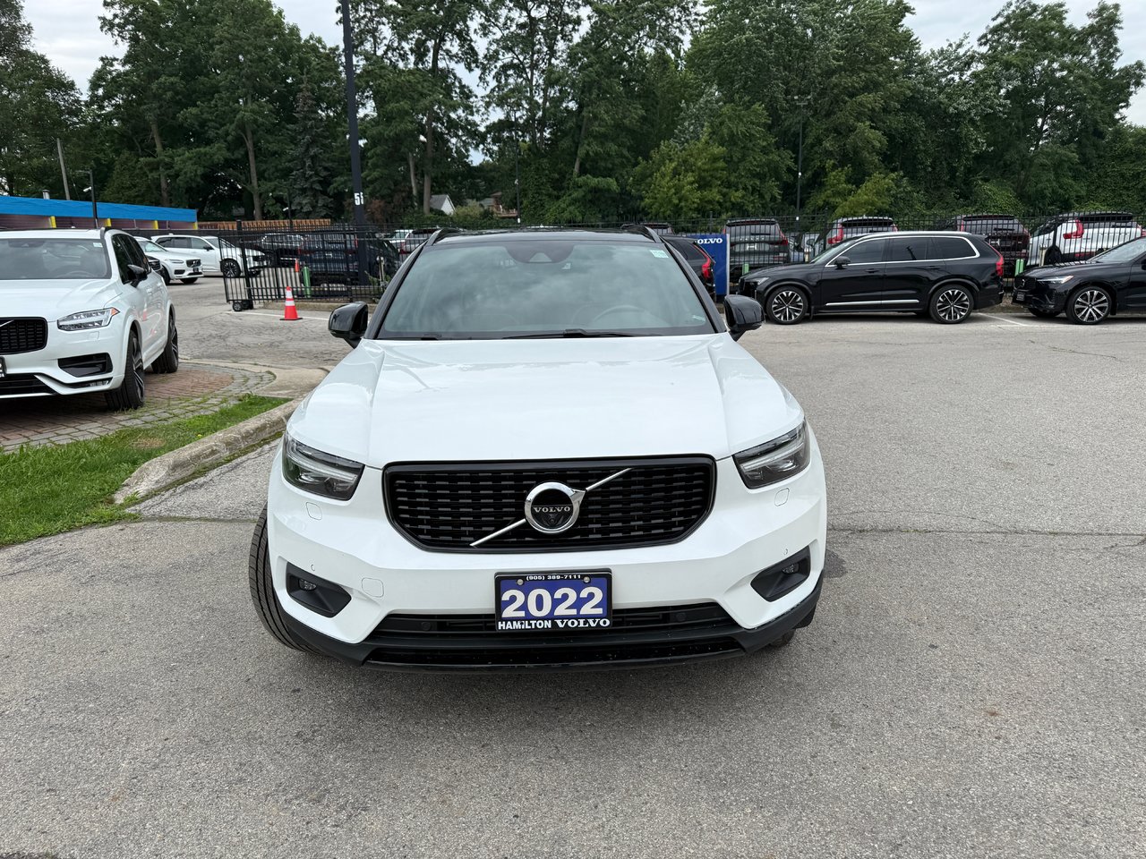 2022 Volvo XC40 R-Design-3