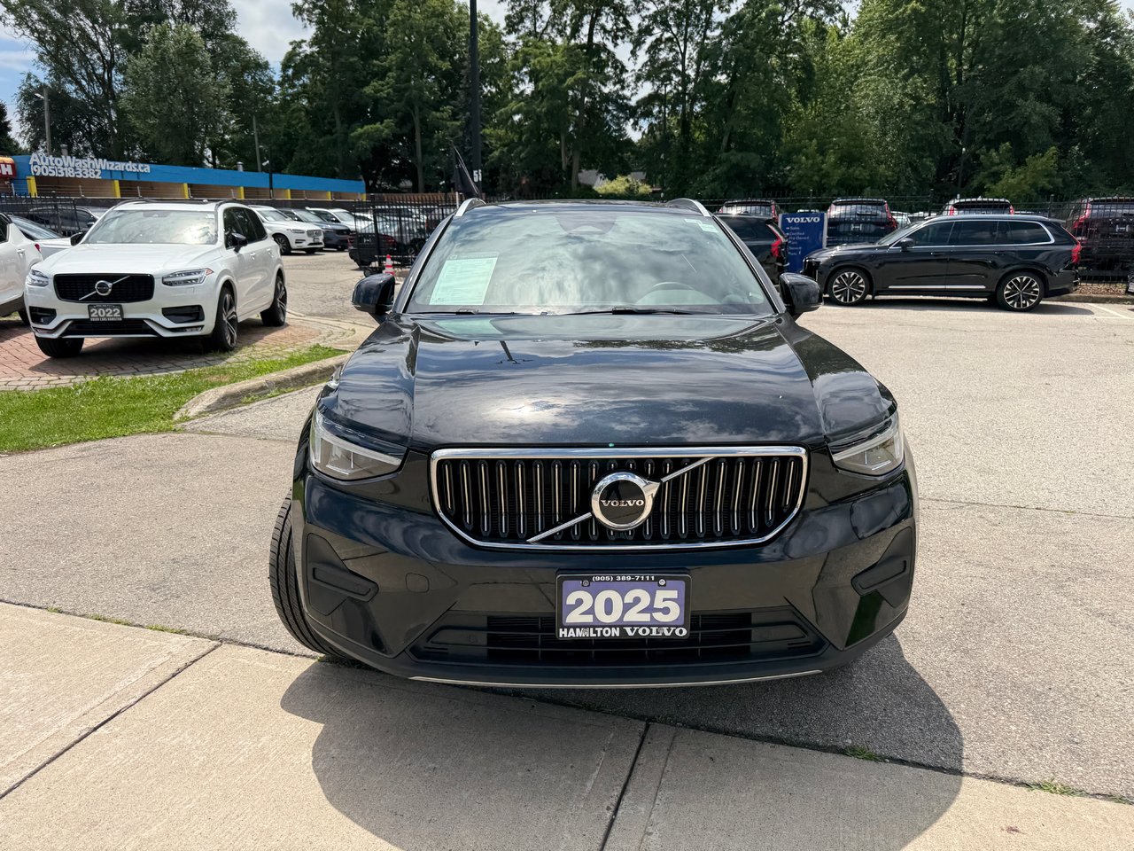 2025 Volvo XC40 Core Bright Theme-3